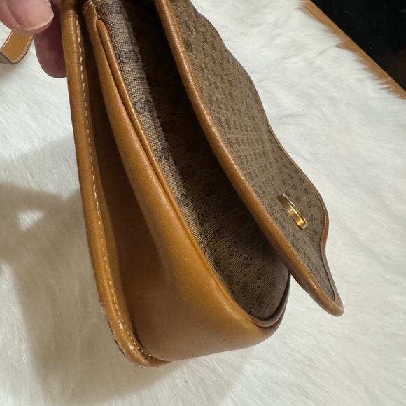 SOLD‼️Brown Crossbody Bag - Picture 12 of 13